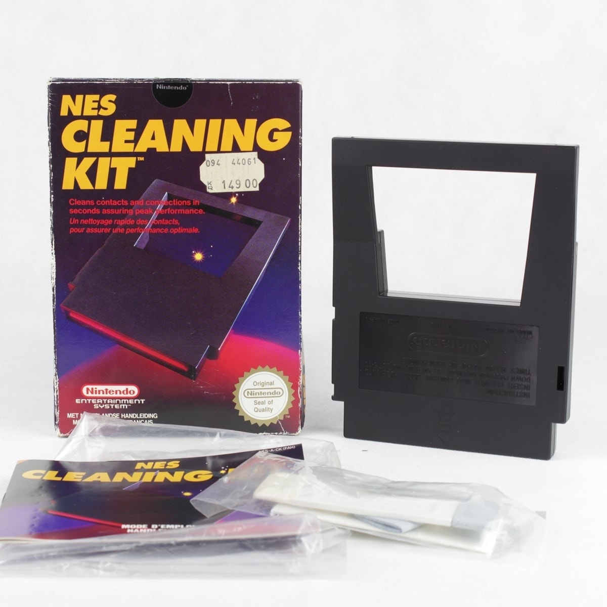 NES Cleaning Kit (Boxed) WTS Retro
