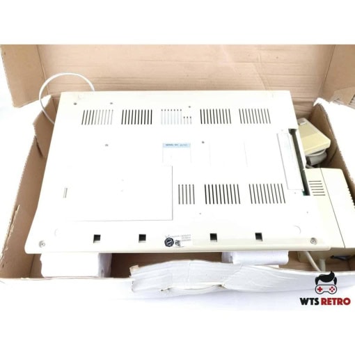 Amiga 500 med Kickstart 2.05, tastatur, mus og original kasse.