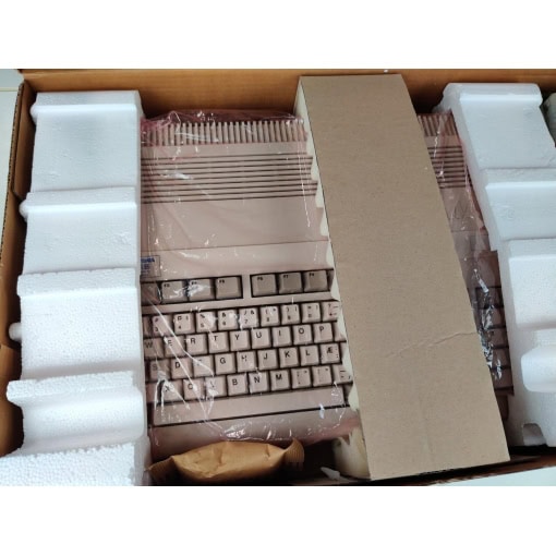 Amiga 500 med mus, kabler og kasse (Virkelig flot) - Image 5