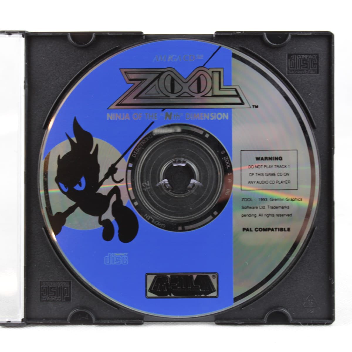 Zool (Amiga CD32) - WTS Retro - Køb spillet her