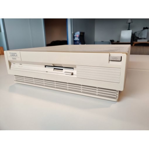 Commodore Amiga 3000 Computer - Image 8