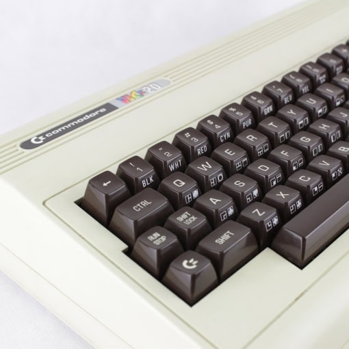 Commodore VIC-20 m. strømforsyning og manualer - Image 5