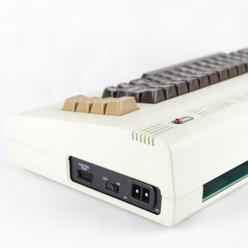 Commodore VIC-20 m. strømforsyning og manualer - Image 3