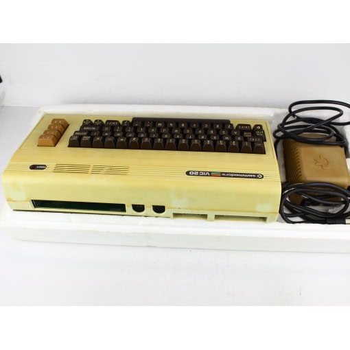 Commodore VIC-20 (Boxed) - Image 5
