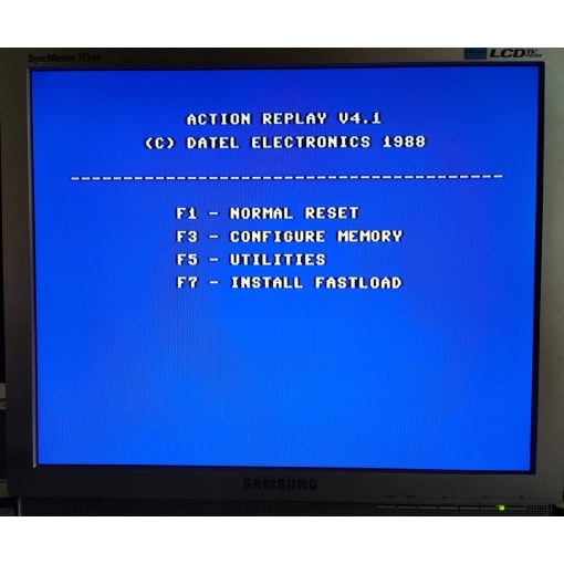 Action Replay V4.1 Cartridge til Commodore 64 - Image 2