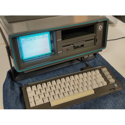 Commodore SX-64 Portable Computer - Image 16
