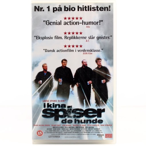 I Kina spiser de hunde (VHS)