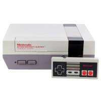Nintendo NES konsol (SCN) med gamepad og kabler