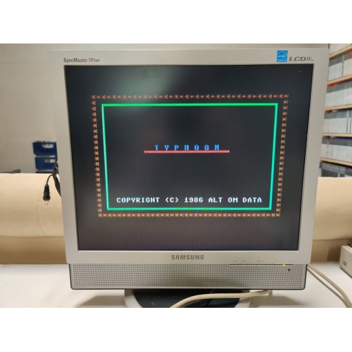Typhoon Cartridge / Alt om Data 1986 (Commodore 64) - Image 2