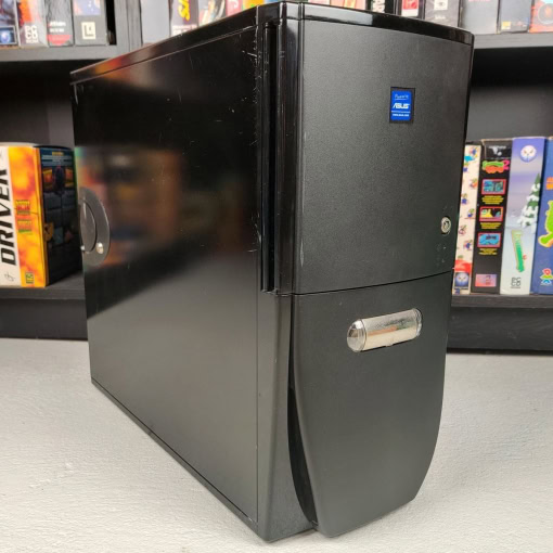 Stationær PC - Selvbyg (Intel Core 2 Duo 3GHz, 4GB Ram, 750GB HDD, WinXP)