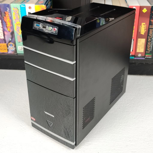 Medion stationær PC (AMD A10-5700, 4GB Ram, 650GB HDD, Win 10 Pro)