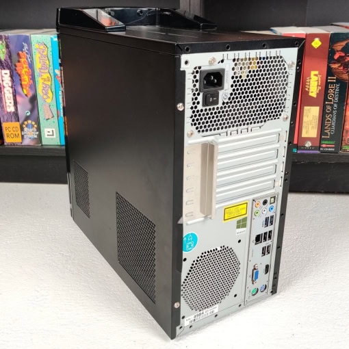 Medion stationær PC (AMD A10-5700, 4GB Ram, 650GB HDD, Win 10 Pro) - Image 2