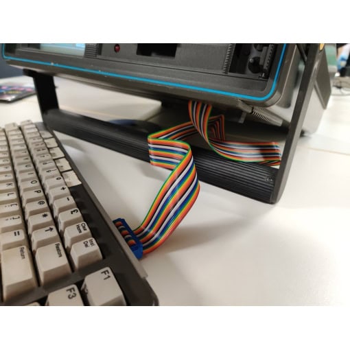 Commodore SX-64 Portable Computer - Image 6