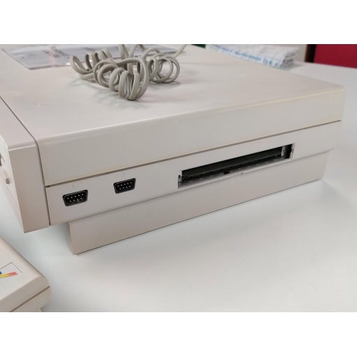 Amiga 1000 med tastatur og 1MB RAM Expansion - Image 5