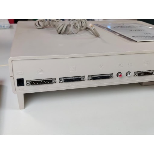 Amiga 1000 med tastatur og 1MB RAM Expansion - Image 6
