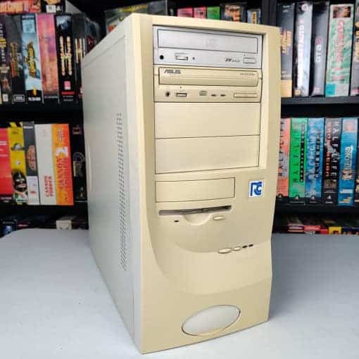 Stationær Computer (Intel Pentium 4 2.8GHz, 512MB Ram, 80GB HDD, Win98)
